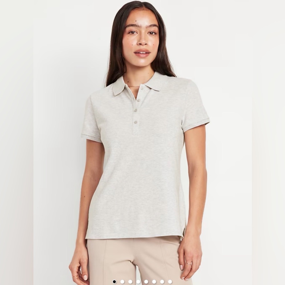 Old Navy - Light Gray women’s Polo Shirt Casual Style size 2x. Washed never worn
